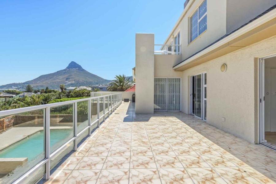 To Let 4 Bedroom Property for Rent in Camps Bay Western Cape
